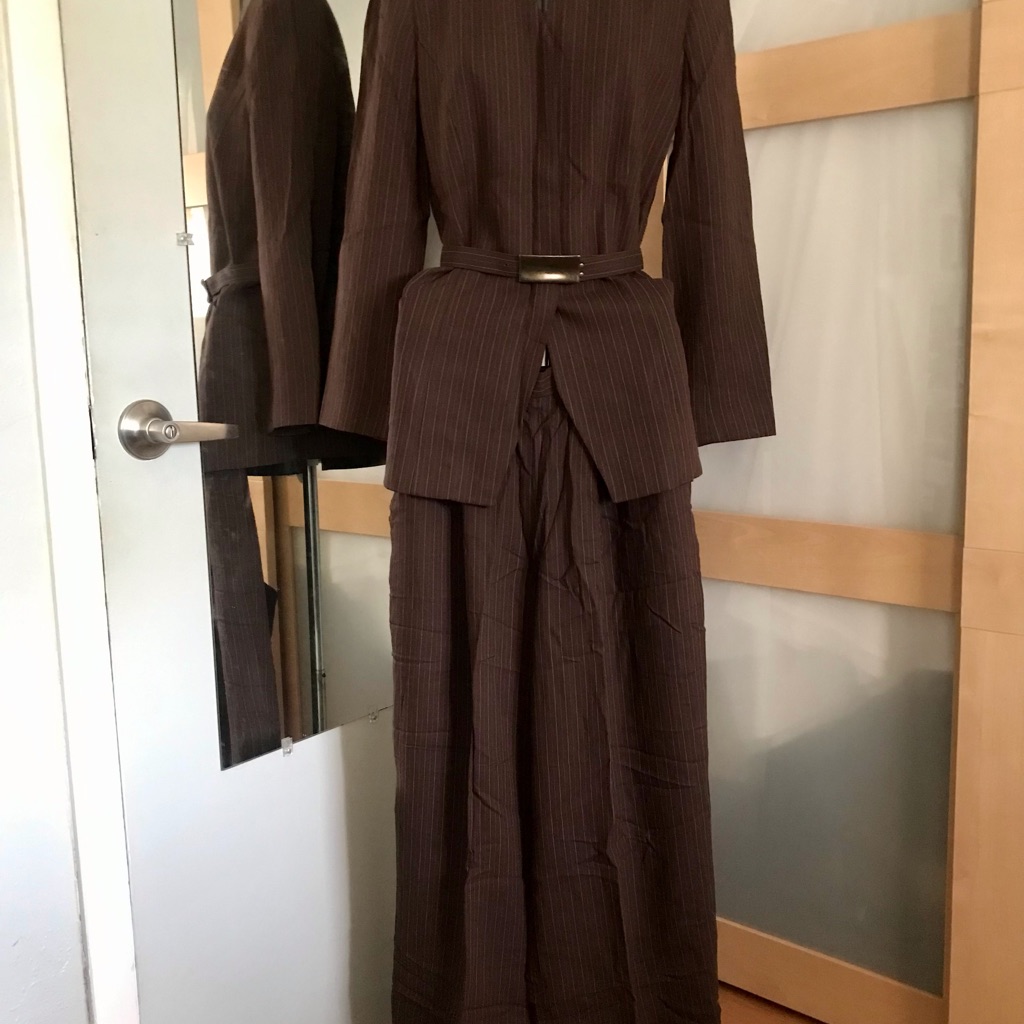 Liz Claiborne Brown Stripe Pantsuit, 4p